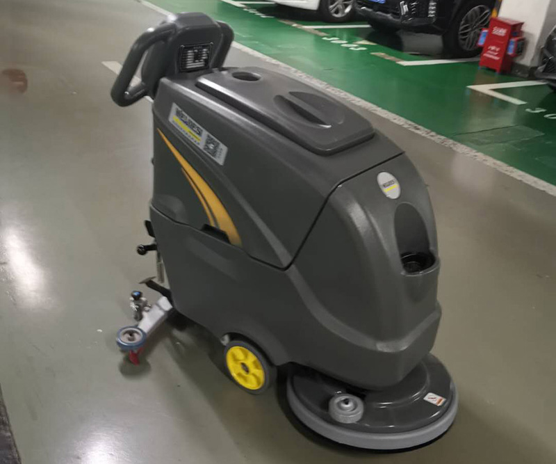 ?电动洗地机智能洗地新体验，，精准感应更省心！